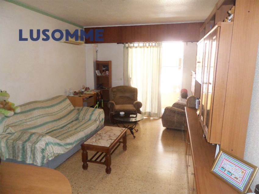 Descripción 478 - Piso en venta en Carrer Astúries, en Las Islas, la mejor zona de Puerto de Sagunto.

A 6 minutos a pie (500m) de la playa, con vistas al