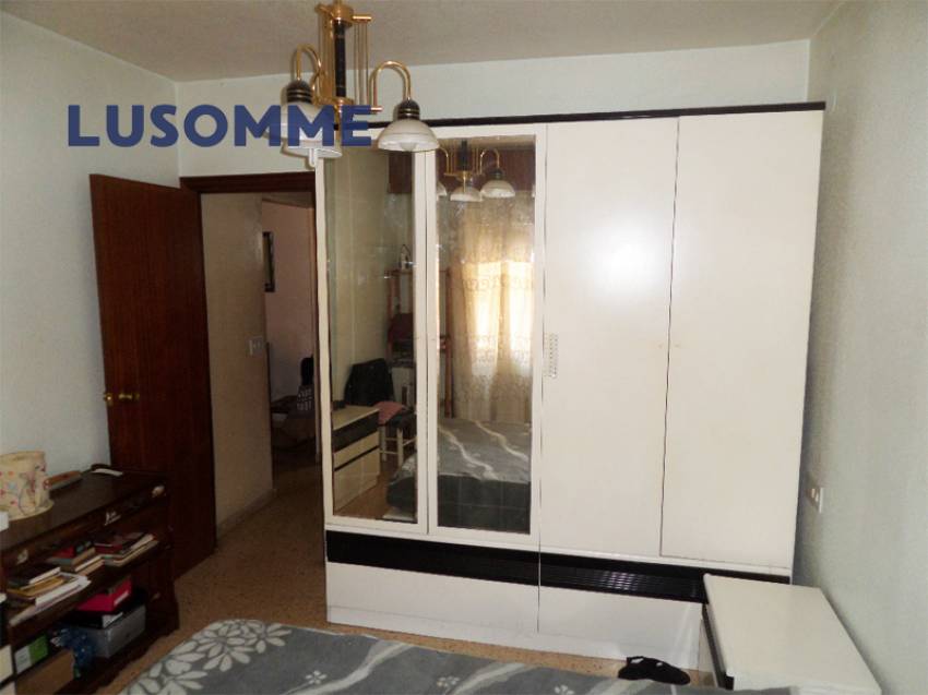 Descripción 478 - Piso en venta en Carrer Astúries, en Las Islas, la mejor zona de Puerto de Sagunto.

A 6 minutos a pie (500m) de la playa, con vistas al