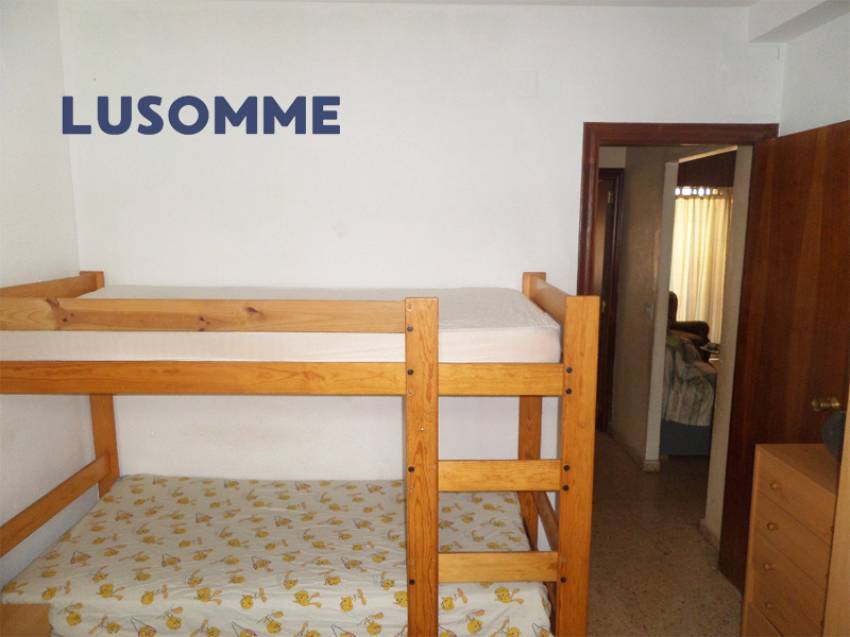 Descripción 478 - Piso en venta en Carrer Astúries, en Las Islas, la mejor zona de Puerto de Sagunto.

A 6 minutos a pie (500m) de la playa, con vistas al